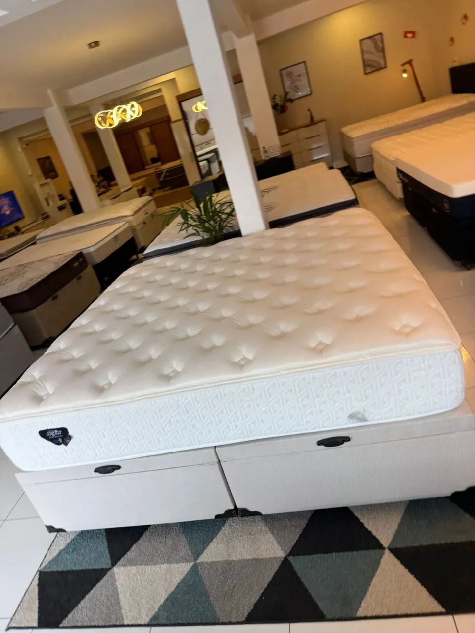 Cama box KING BAÚ COM COLCHÃO TOP - Entrego!  - Foto 3