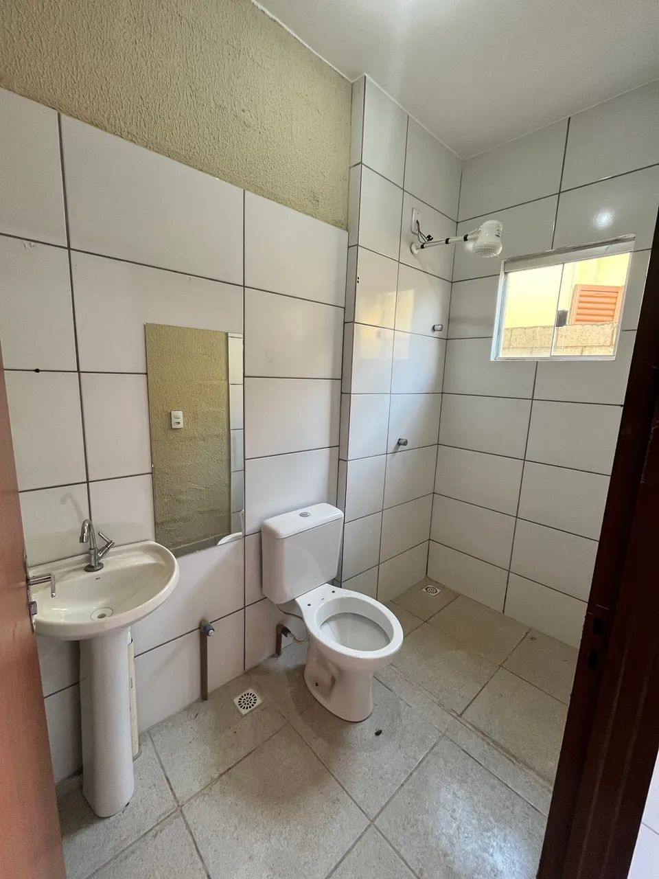 ALUGO CASA EM LUZIÂNIA  - Foto 4