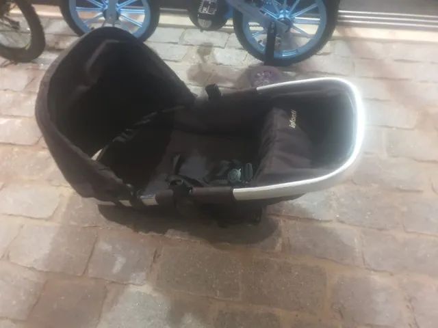 Carrinho de bebe - Infanti - Foto 2