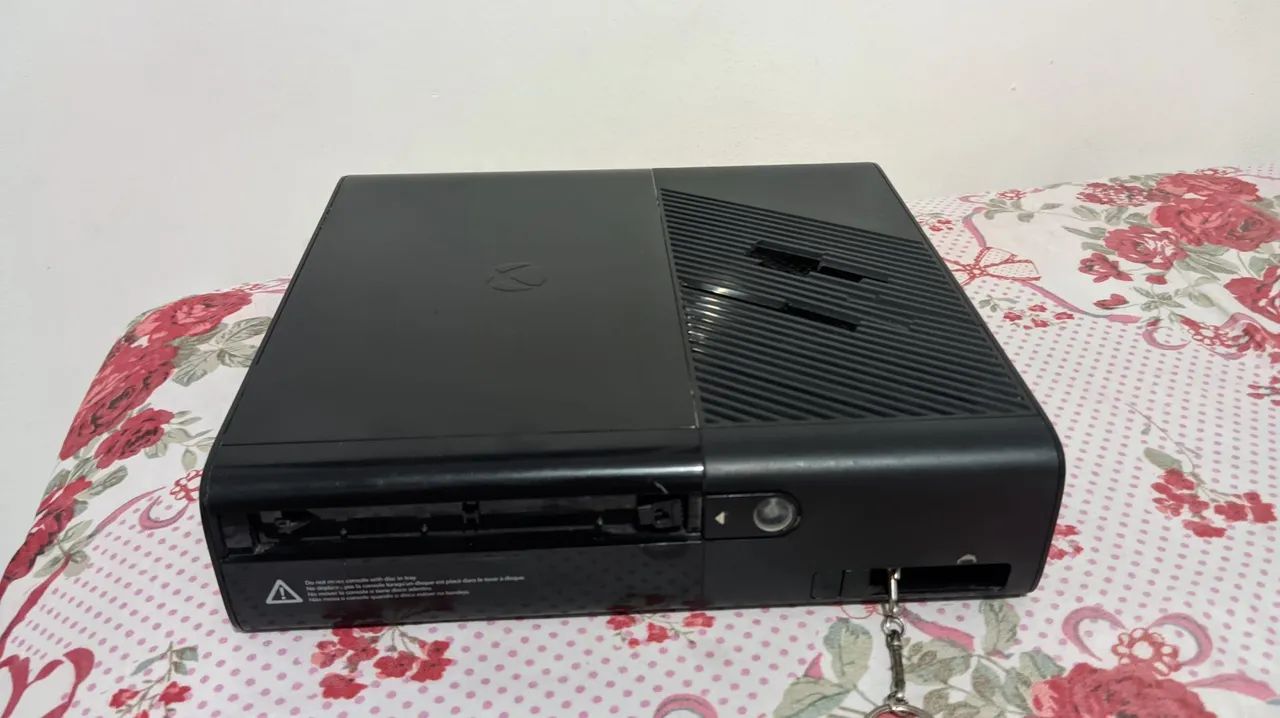 Xbox 360 super slim - Foto 5
