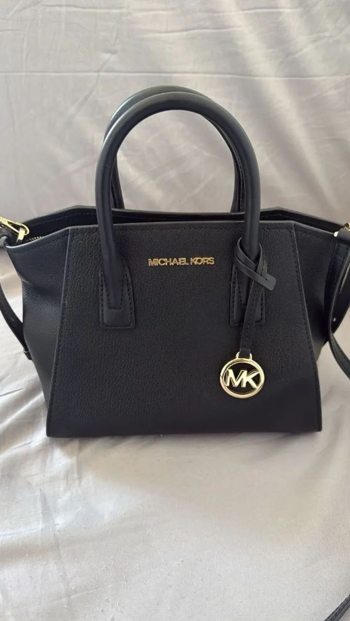 Bolsa Michael Kors XS Avril Preta - Bolsas, malas e mochilas