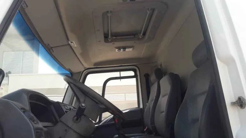 Ford Cargo 1519 Caçamba 2016 - Foto 3