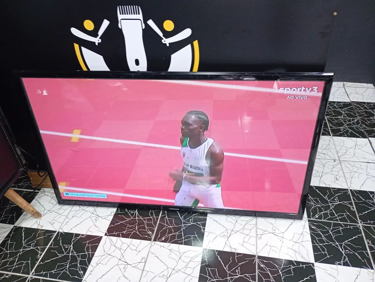 Vendo tv Samsung 55 polegadas top de linha em estado de nova obs não e smartv R$ 950,00 - Foto 2