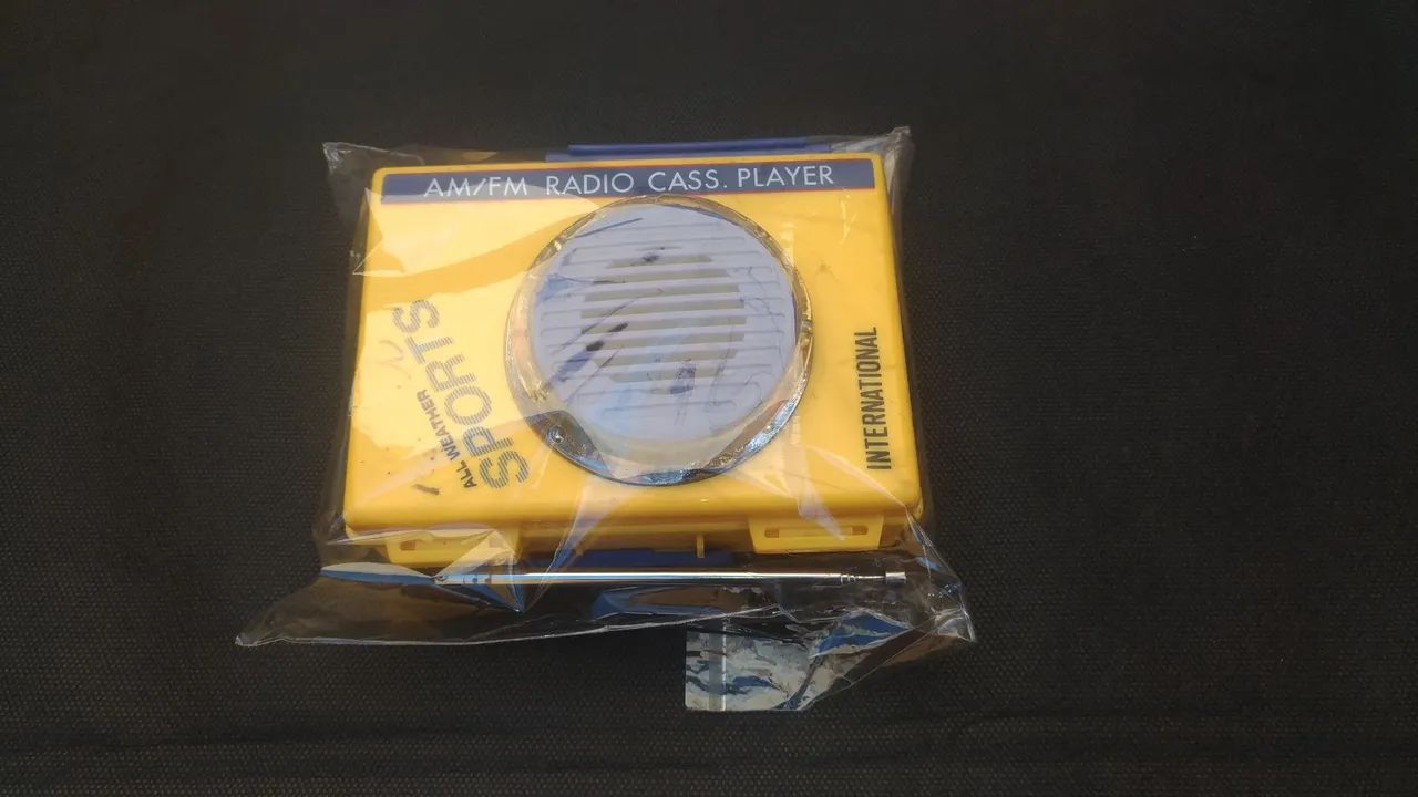 Walkman amarelo, original, no estado, nao funciona. E outros! - Foto 5