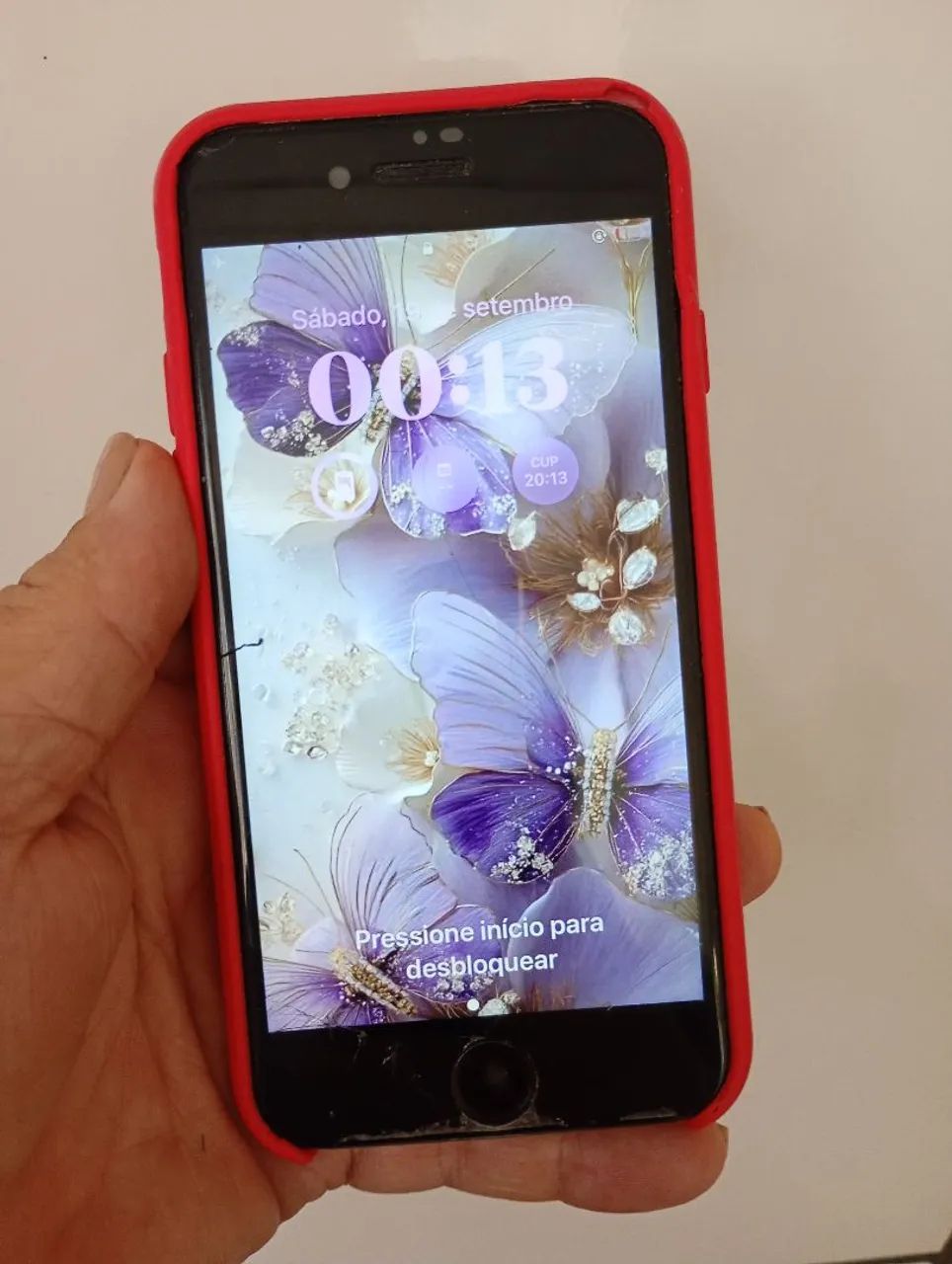 iPhone 8 64 GB cinza espacial 100% funcional (bateria 82%)