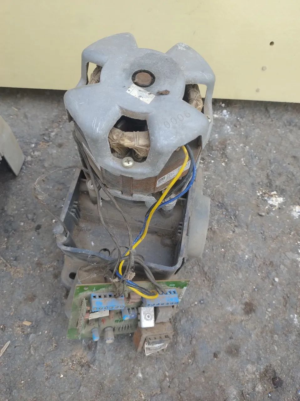 Motor para portão elétrico marca Rossi - Foto 5