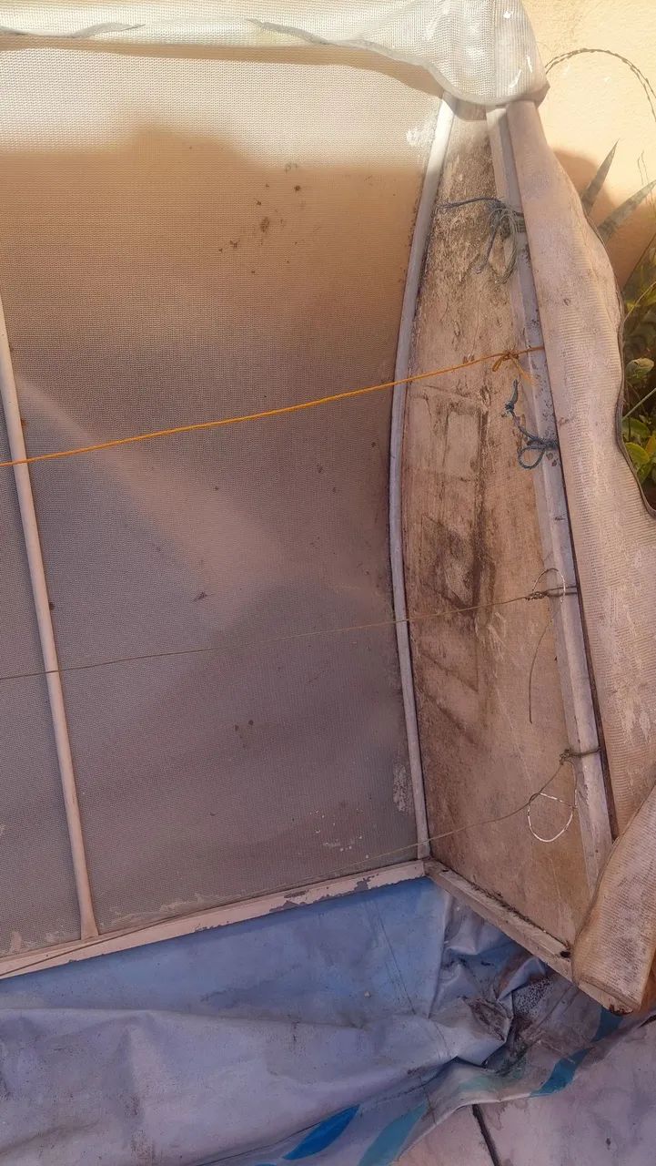 VENDE- SE UM TOLDO BCO - Foto 2