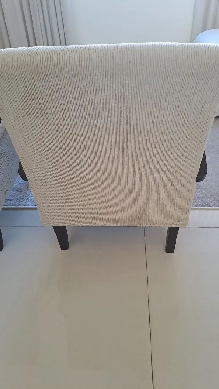 Poltrona estofada de sala de estar - Foto 3