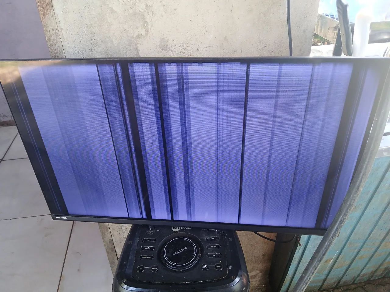 Tv com defeito na tela  - Foto 2