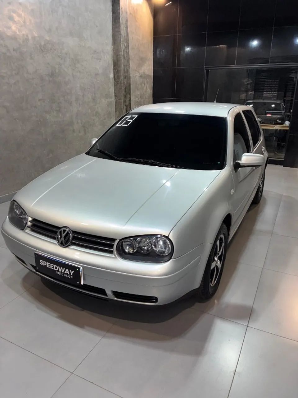 Volkswagen Golf 2003