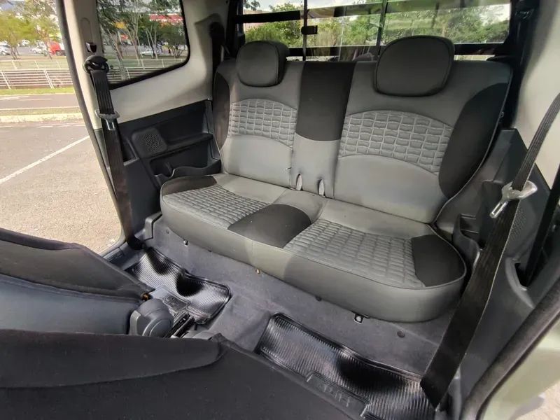Fiat Strada Adventure1.8/ 1.8 LOCKER Flex CD, foto 19 de 19