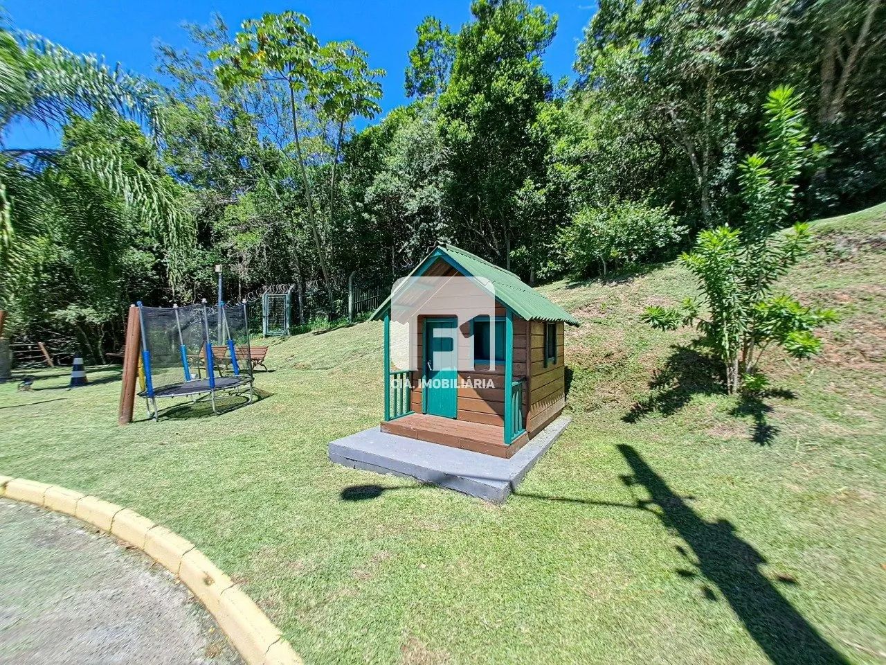 Casa de 4 dormitórios no Itacorubi - Foto 3