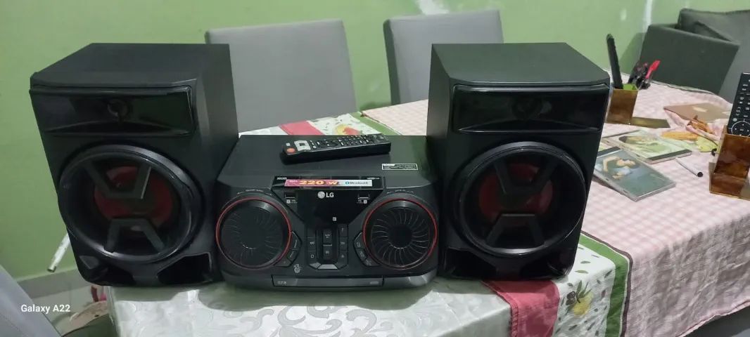 MINI SYSTEM LG CK43, 220 WATTS RMS COM LEITOR DE CD E BLUE TOOTH - Foto 4