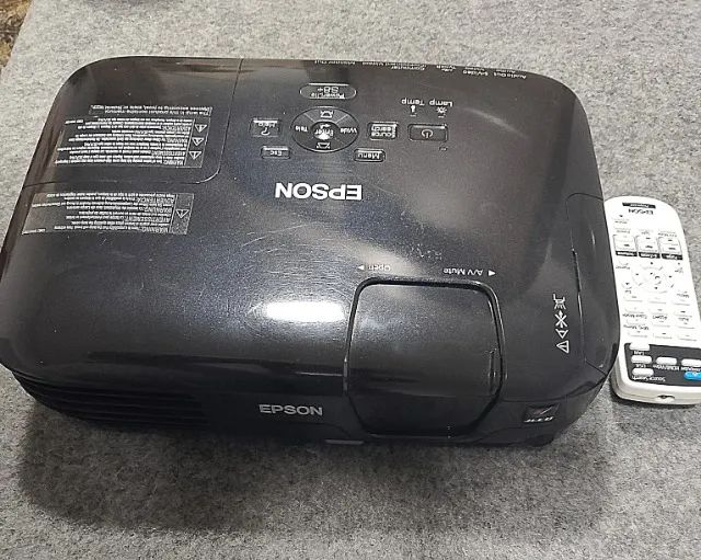 Projetor Epson S10  (data show) - Foto 3