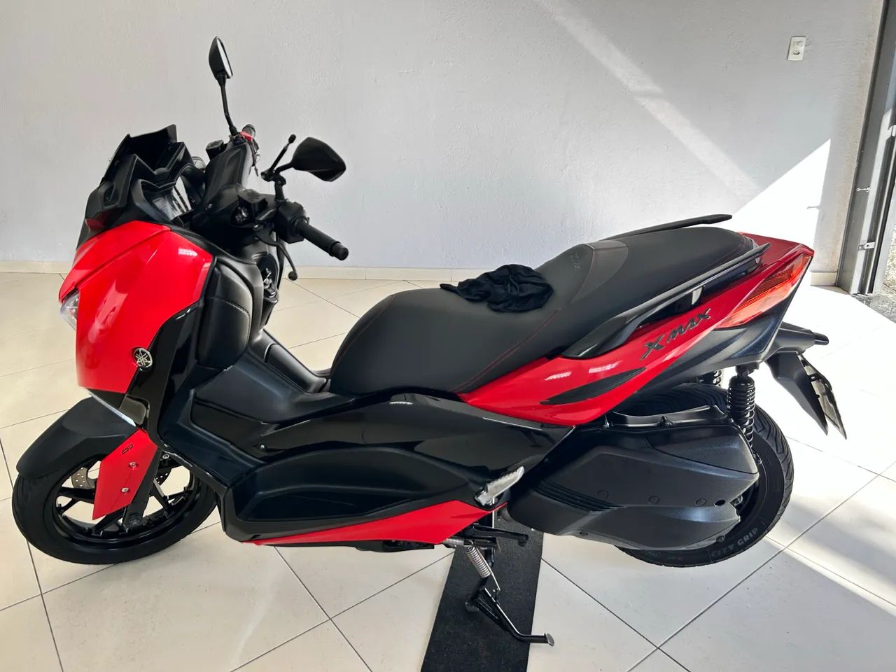 Xmax 250 Abs - 2023  - Foto 4