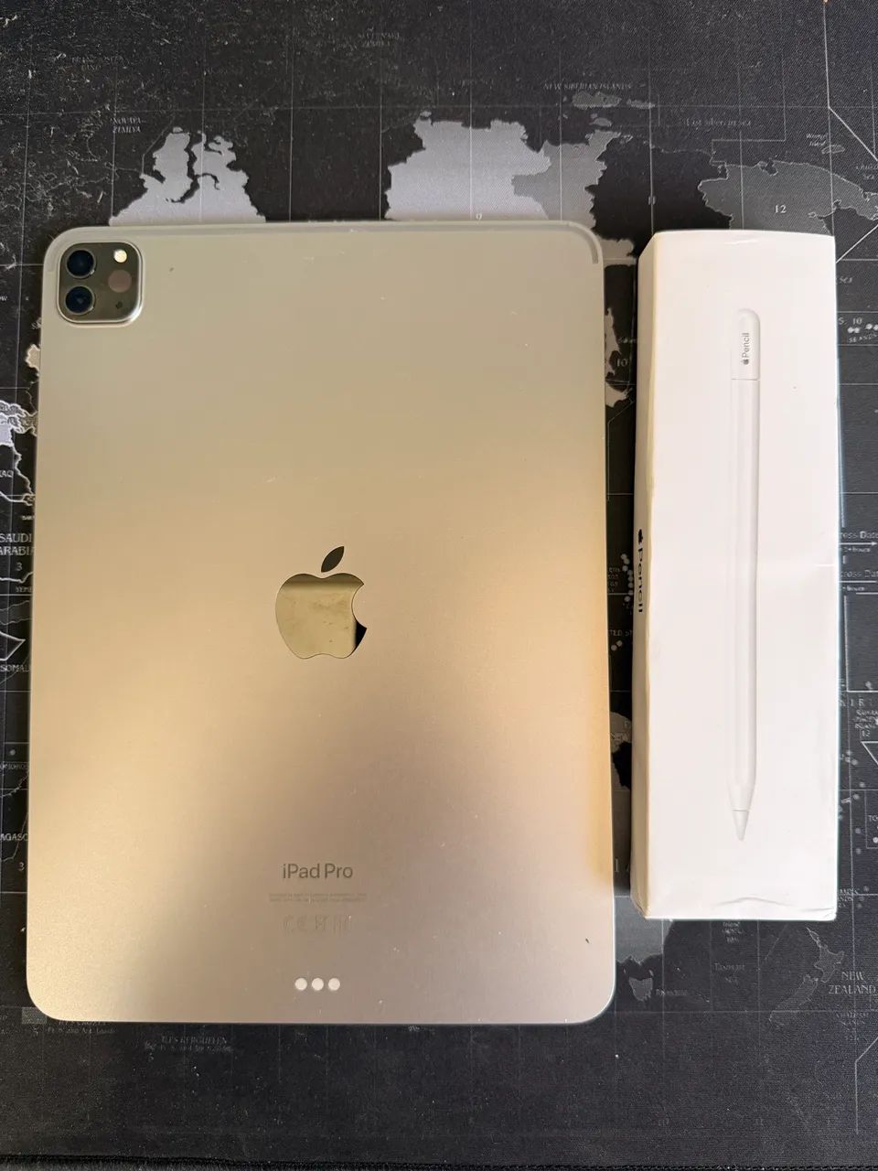 iPad Pro 11 polegadas 128 GB (4ª geração) + Apple Pencil