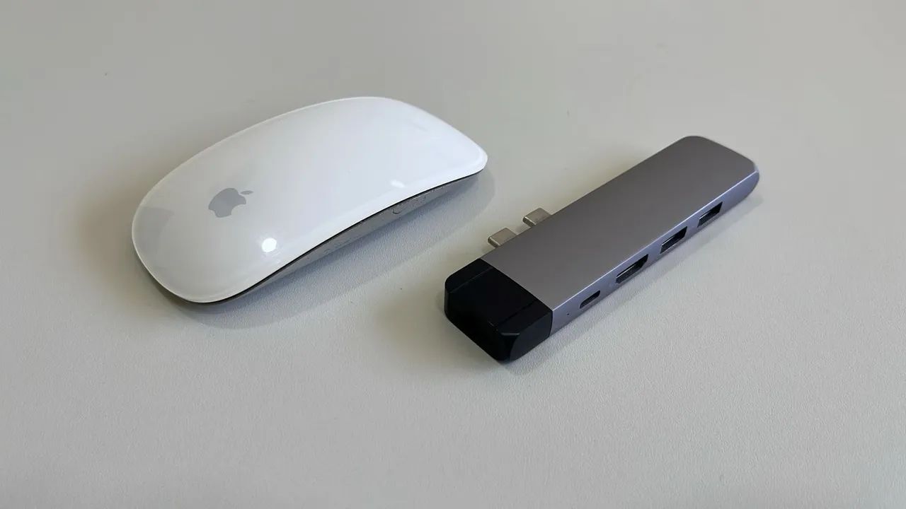 512GB M1 Macbook Air (Apple Care+ 2024.03まで) + Logioolマウス + おまけ MacBook Air M1 - 8/128 (Aceito Trocas) - Notebooks - Cajuru