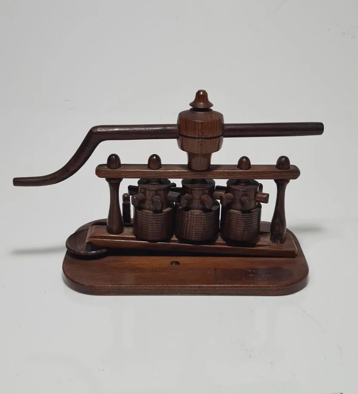 Miniatura De Engenho De Trapiche Em Madeira Com Movimento