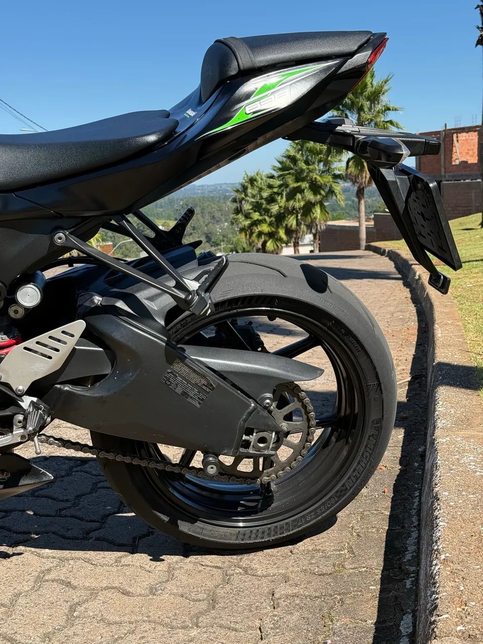 Kawasaki Zx-6r 636cc 2014 - 1495530243 | OLX