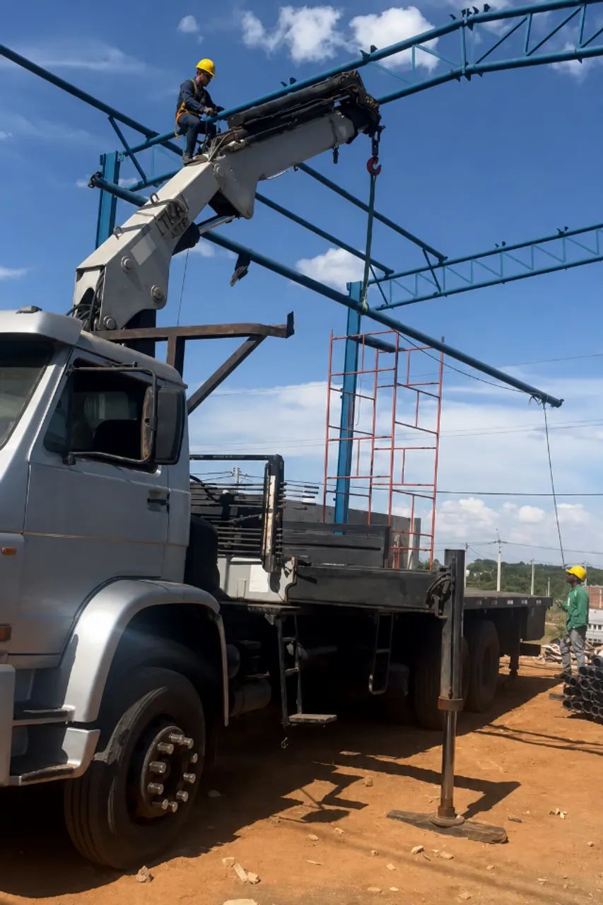 ESTRUTURA METALICA PARA GALPAO  - 12/20m (PROJETO-ART , FABRICAÇÃO, MONTAGEM - Foto 4