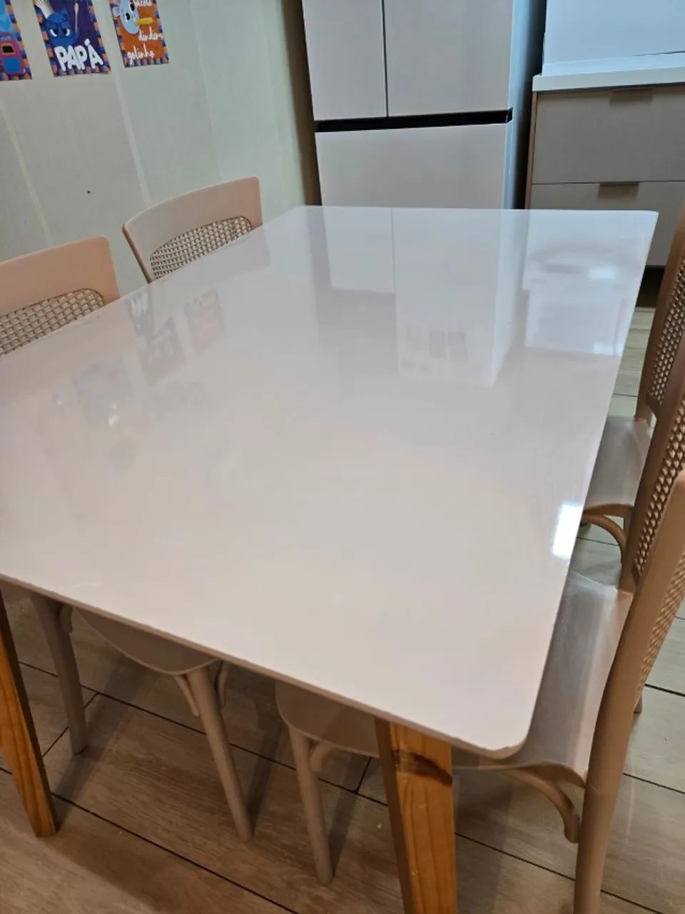 Mesa + 4 cadeiras 65570224585091123