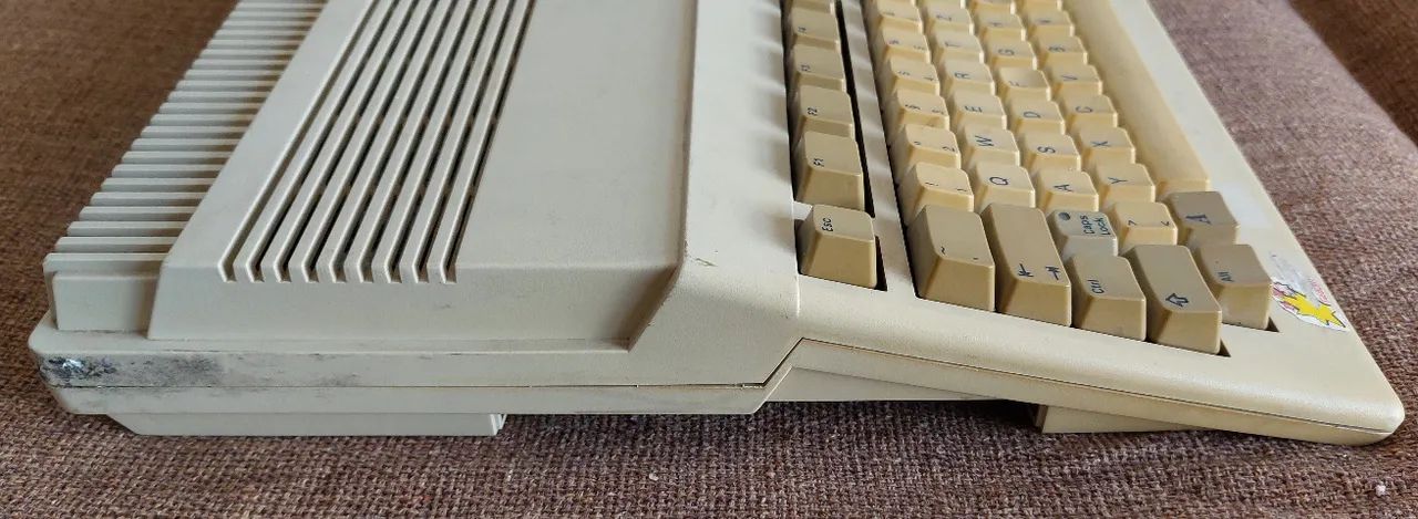 Computador Amiga 500 ( A500 ) com 512KB de Ram - Testado, Drive a Manutenir. - Foto 2