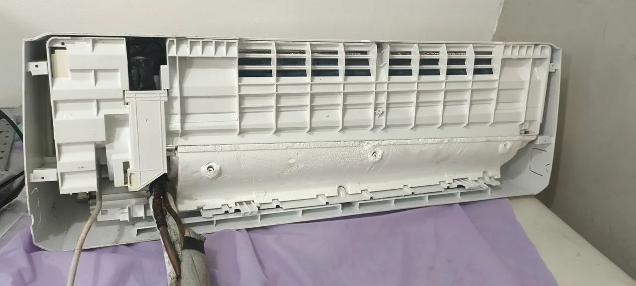 Ar condicionado 9.000 BTUs Eletrolux 220v  - Foto 2