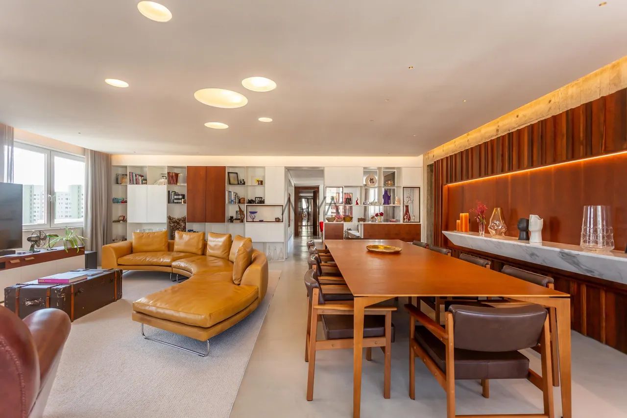 Apartamento à venda no Centro NO Edifício Colombo ARYA1