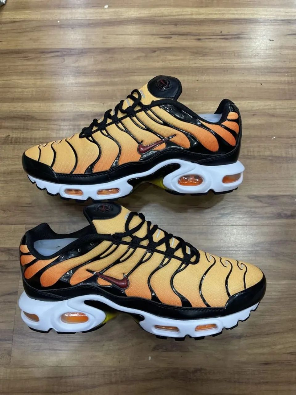 Tenis modelo TN - Foto 4
