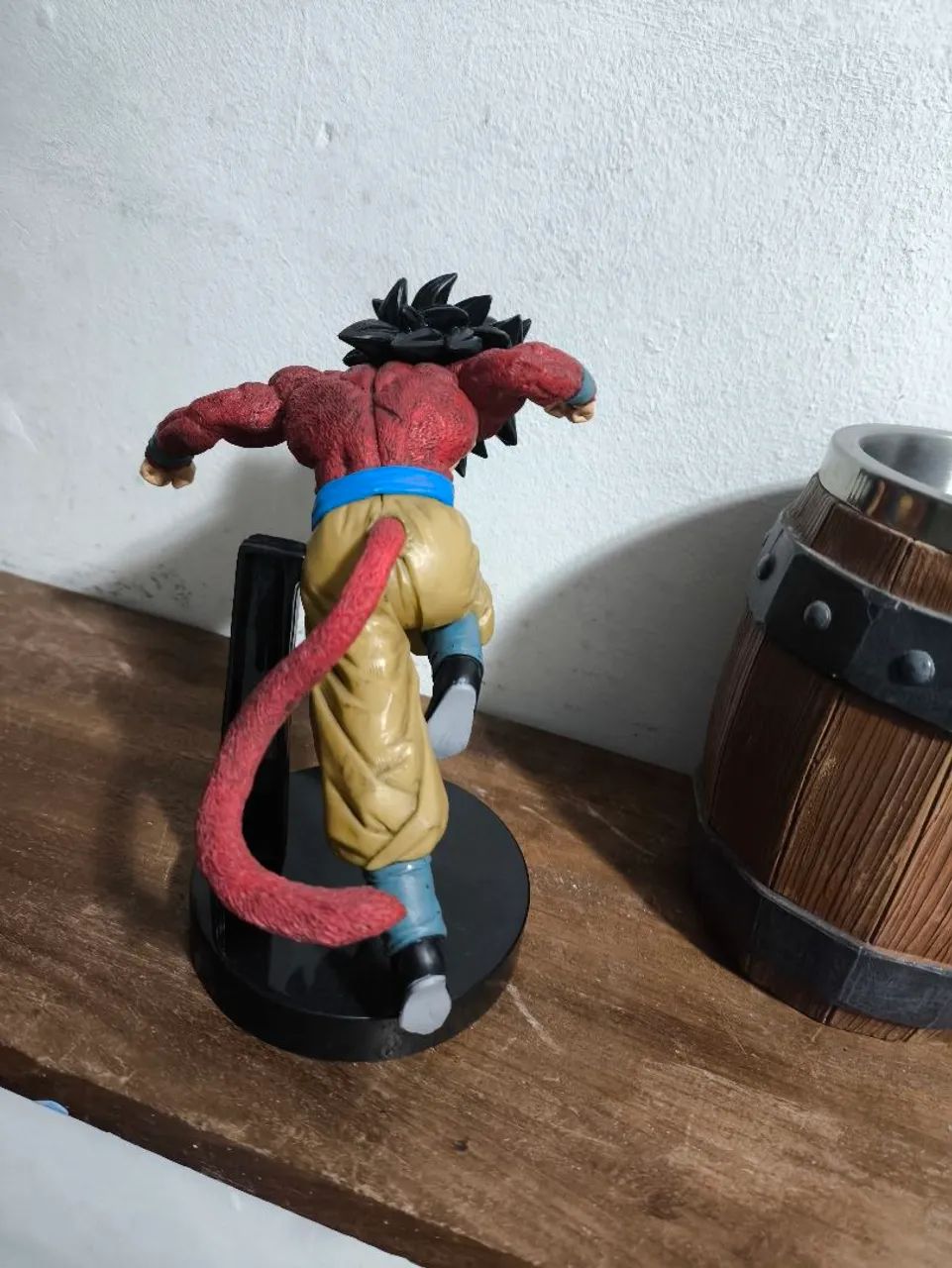 Figure Goku SSJ4 - Foto 3