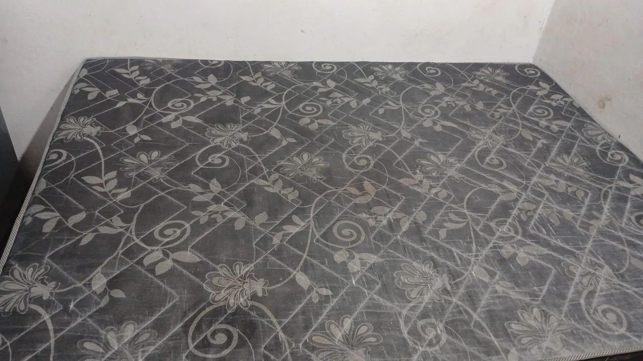 Cama e tanquinho