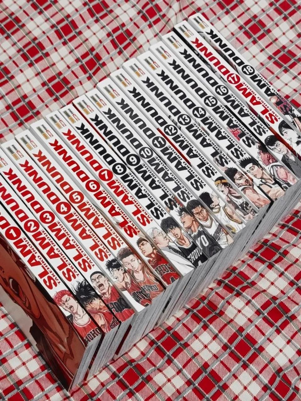 Coleção de mangas Slam Dunk, 1 ao 18