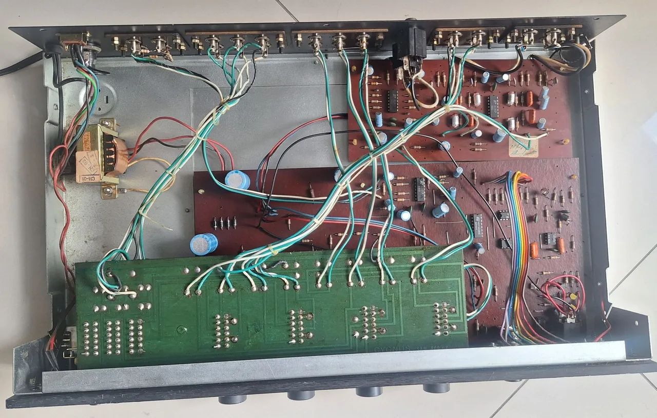 STEREO ÁUDIO MIXER CYGNUS SAM 800 - Foto 4