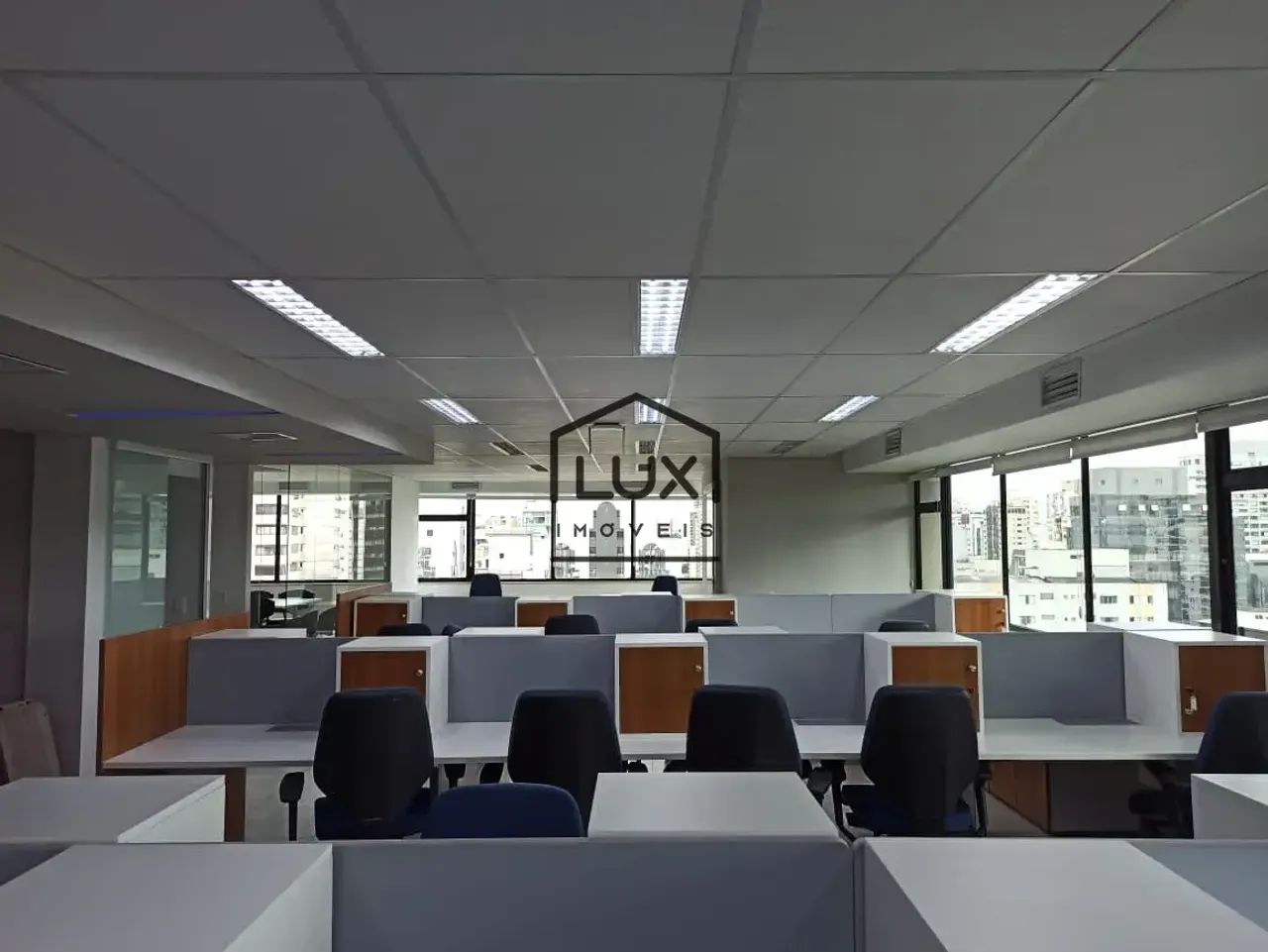 Sala Comercial Mobiliada para Alugar, 148m², 5 Banheiros, 4 Vagas de Garagem, Moema codigo - Foto 5