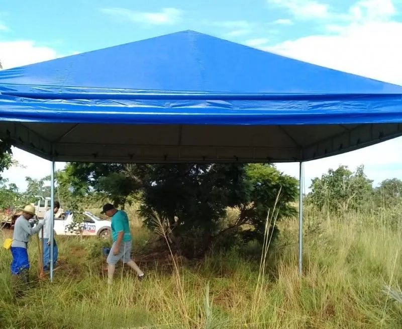 Tenda Piramidal 6x4 