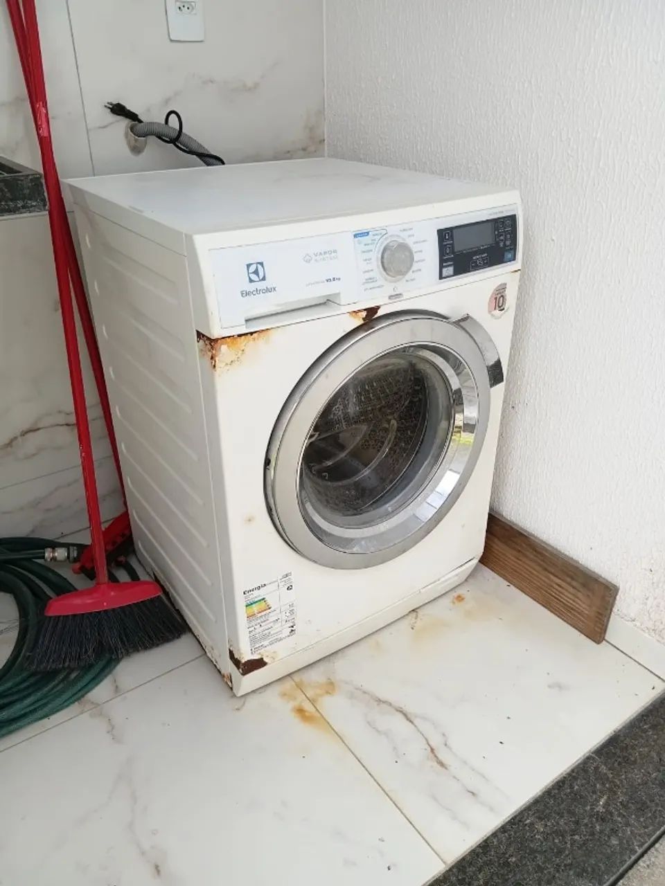 Máquina lava e seca Electrolux 10 kg - Foto 2