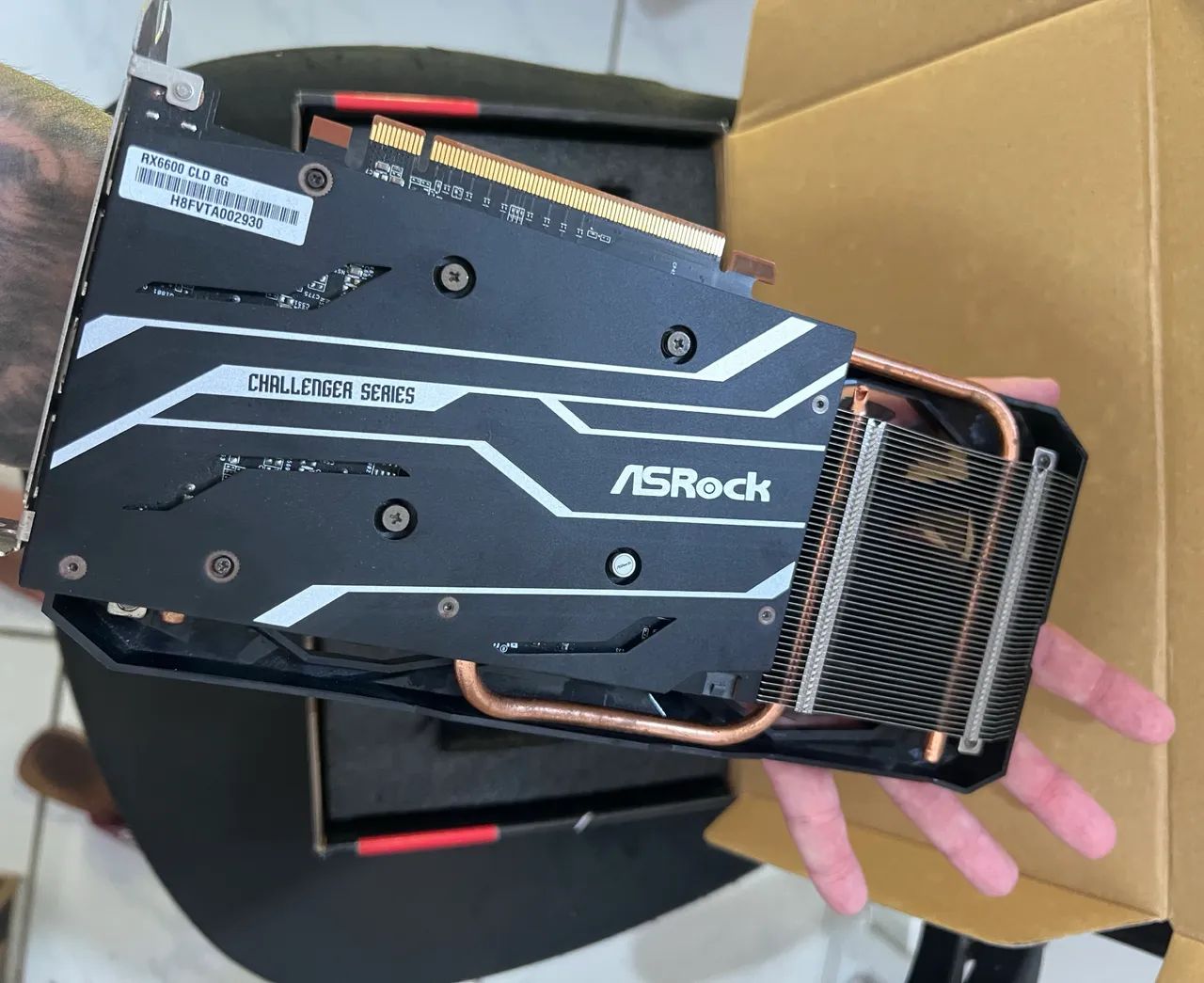 Placa de vídeo RX 6600 - Único dono, como nova, caixa original  - Foto 2