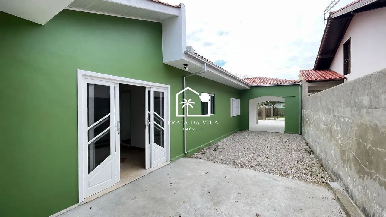Casa com 4 Quartos e Espaço Gourmet Completo Próxima ao Mar - Foto 2