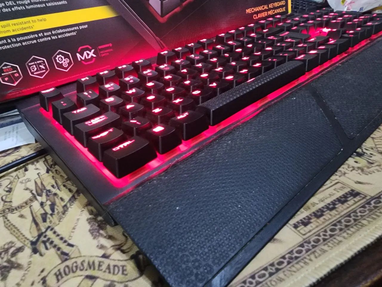 Teclado corsair K68 Red ABNT original  - Foto 2