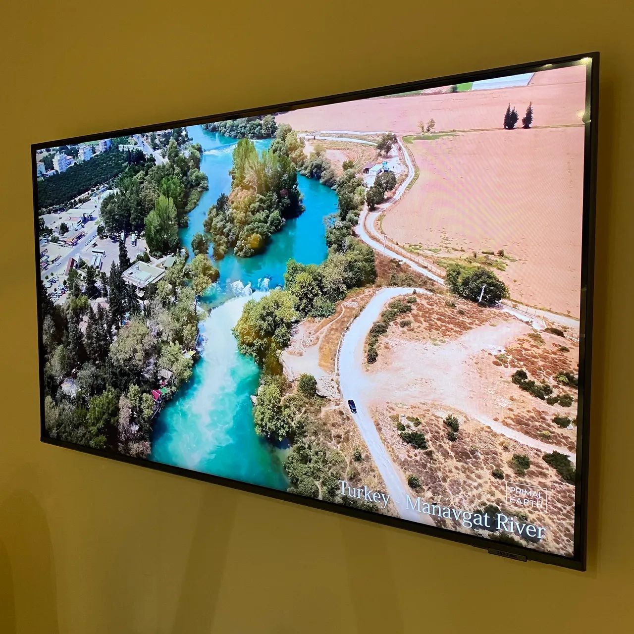 TV Samsung 4K 43" - Foto 2