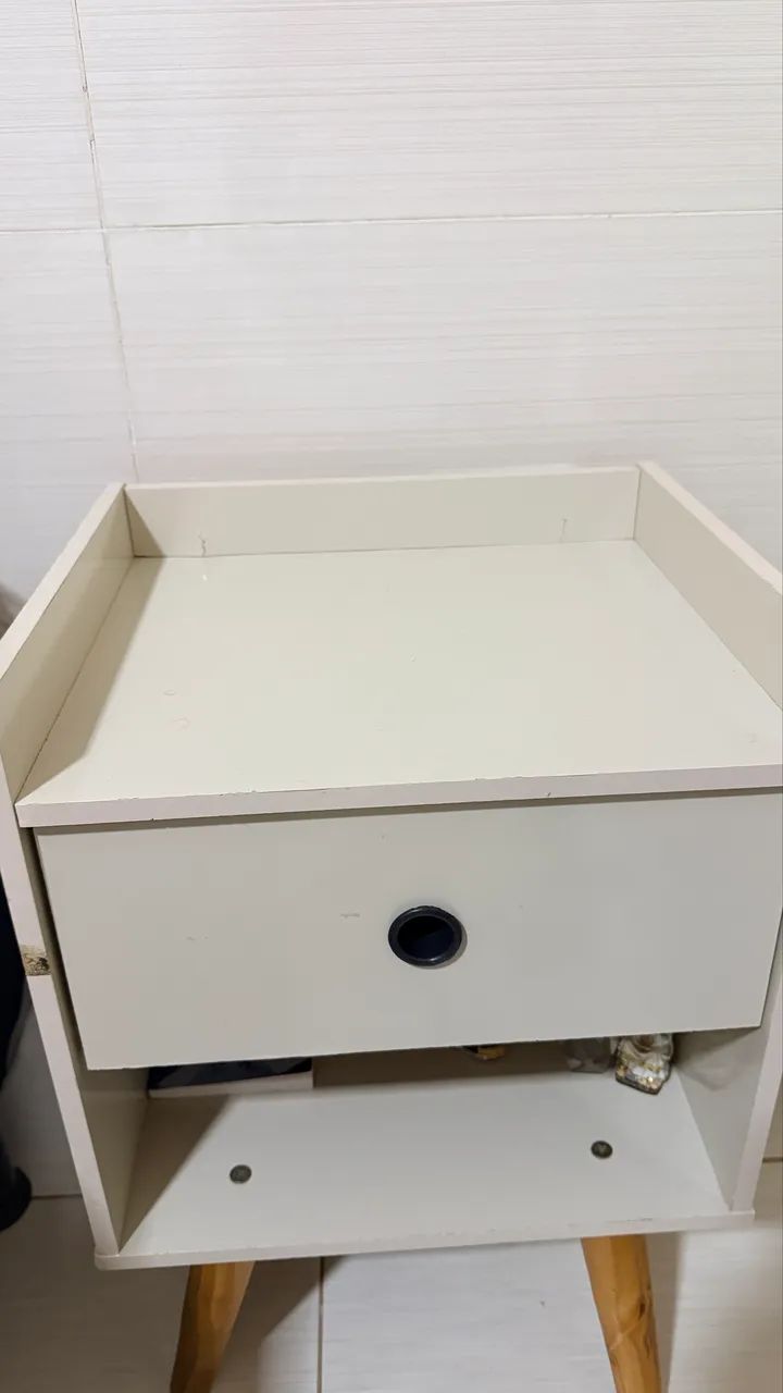 Mesa laterais para quarto 