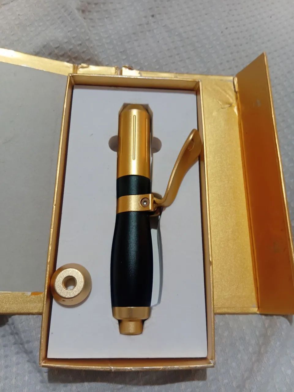 Caneta pressurizada