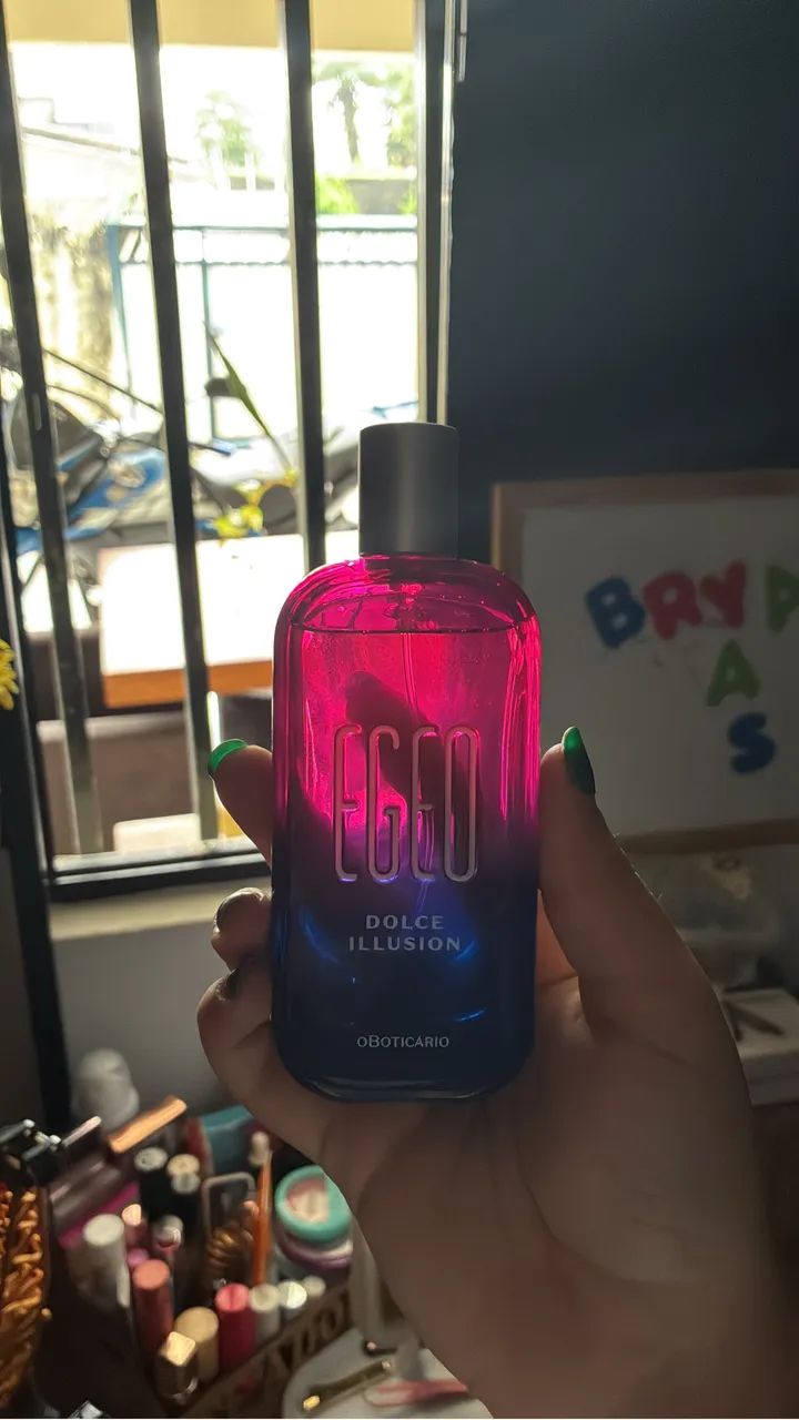 vendo dois perfumes - Foto 2