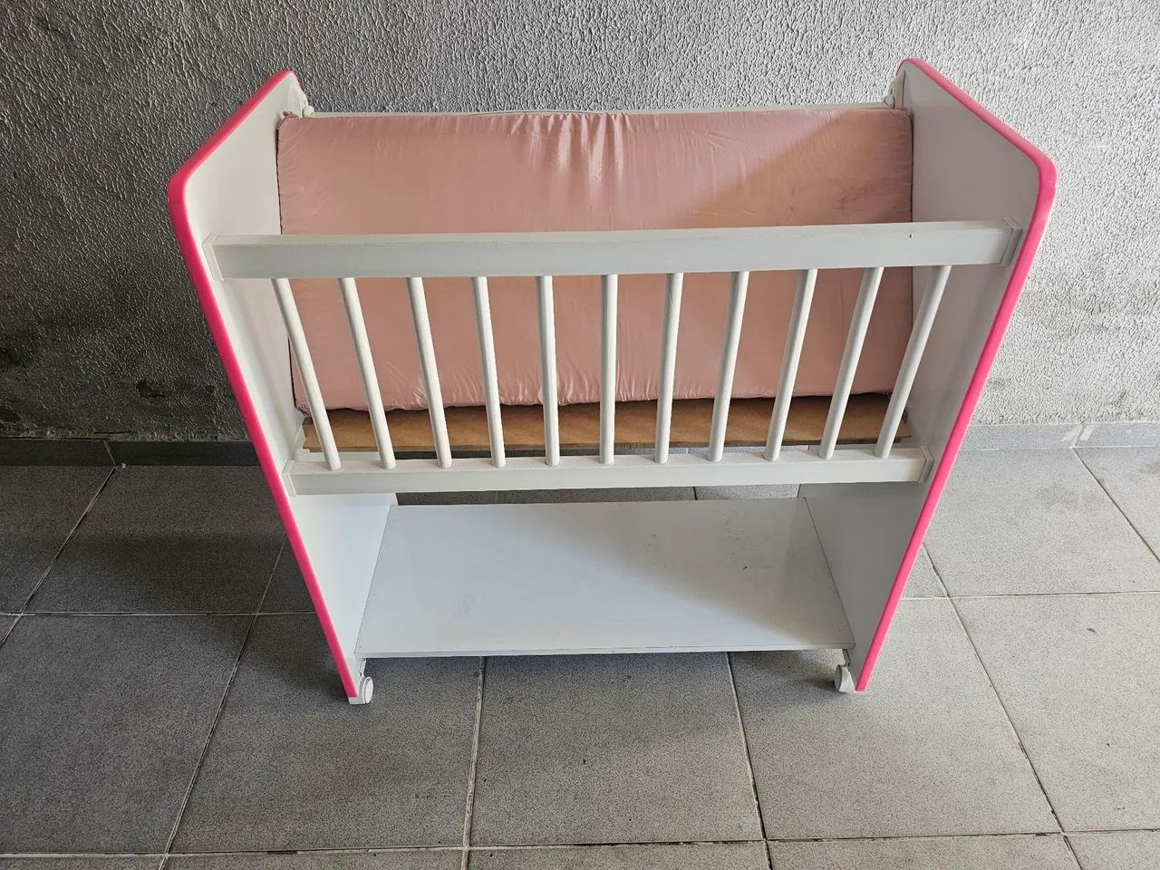 Mini Berço Infantil Menina
