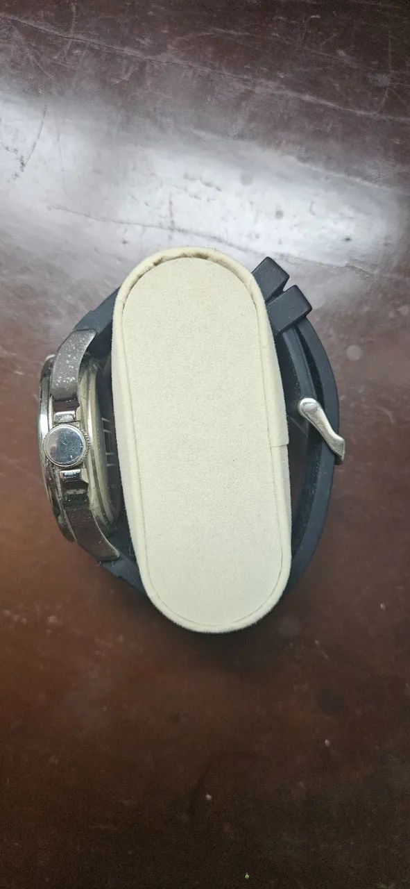 Relogio Tommy Hilfiger Original Branco/Prateado com pulseira Preta - Foto 3