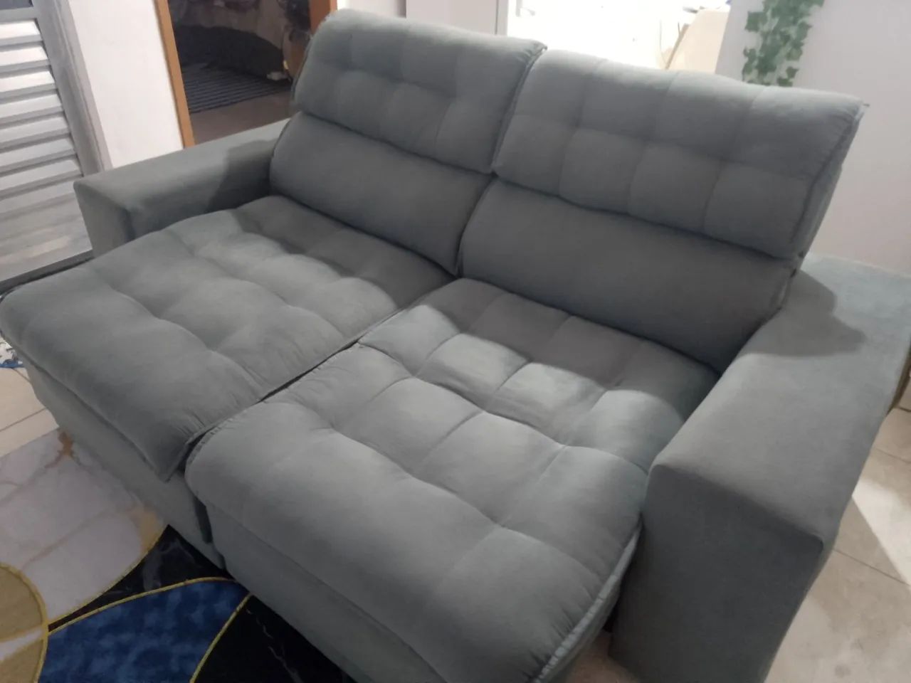 Vendo lindo sofá retrátil novo!!! - Foto 2