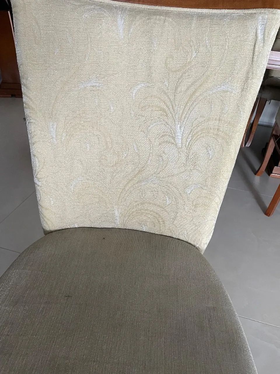Mesa com cadeiras sala de jantar  - Foto 5