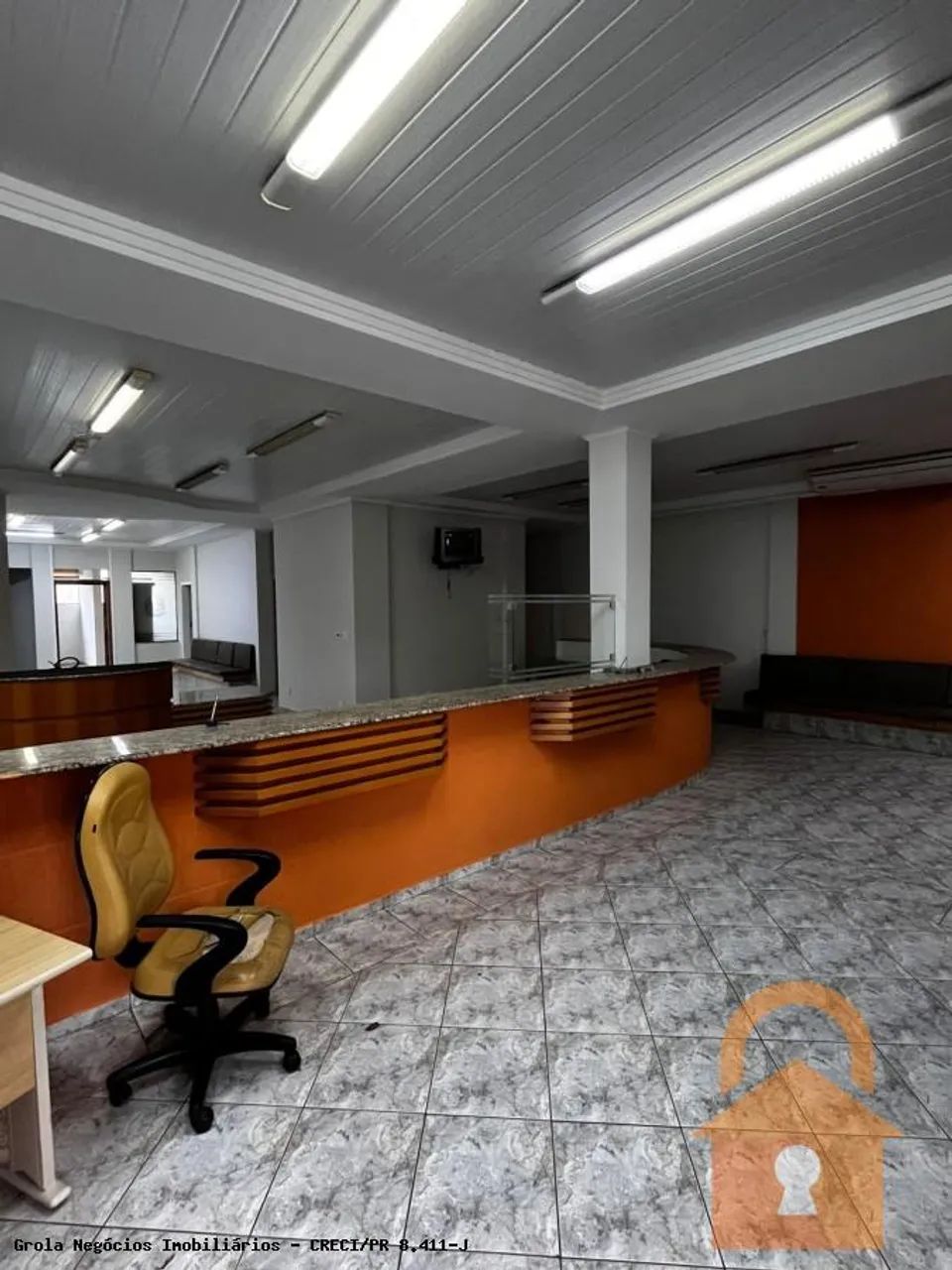 Sala Comercial para Locação em Campo Mourão, Centro, 3 banheiros - Foto 5