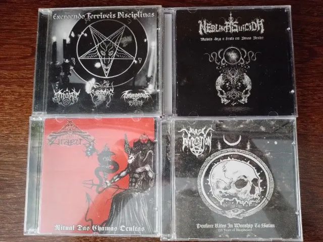 cd black metal coleçao com 4 cds estado de novo