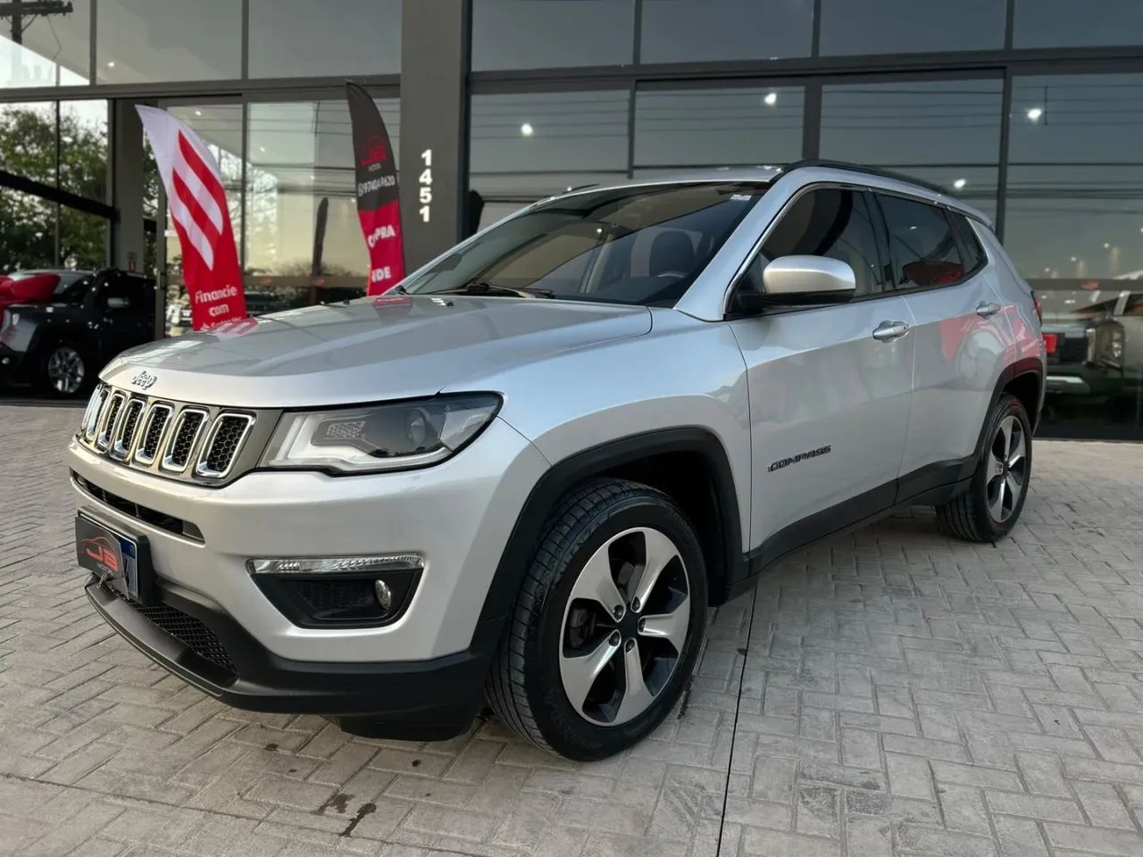 Jeep Compass Longitude 2.0 4X2 Flex 16V Aut. 2017 - Foto 5